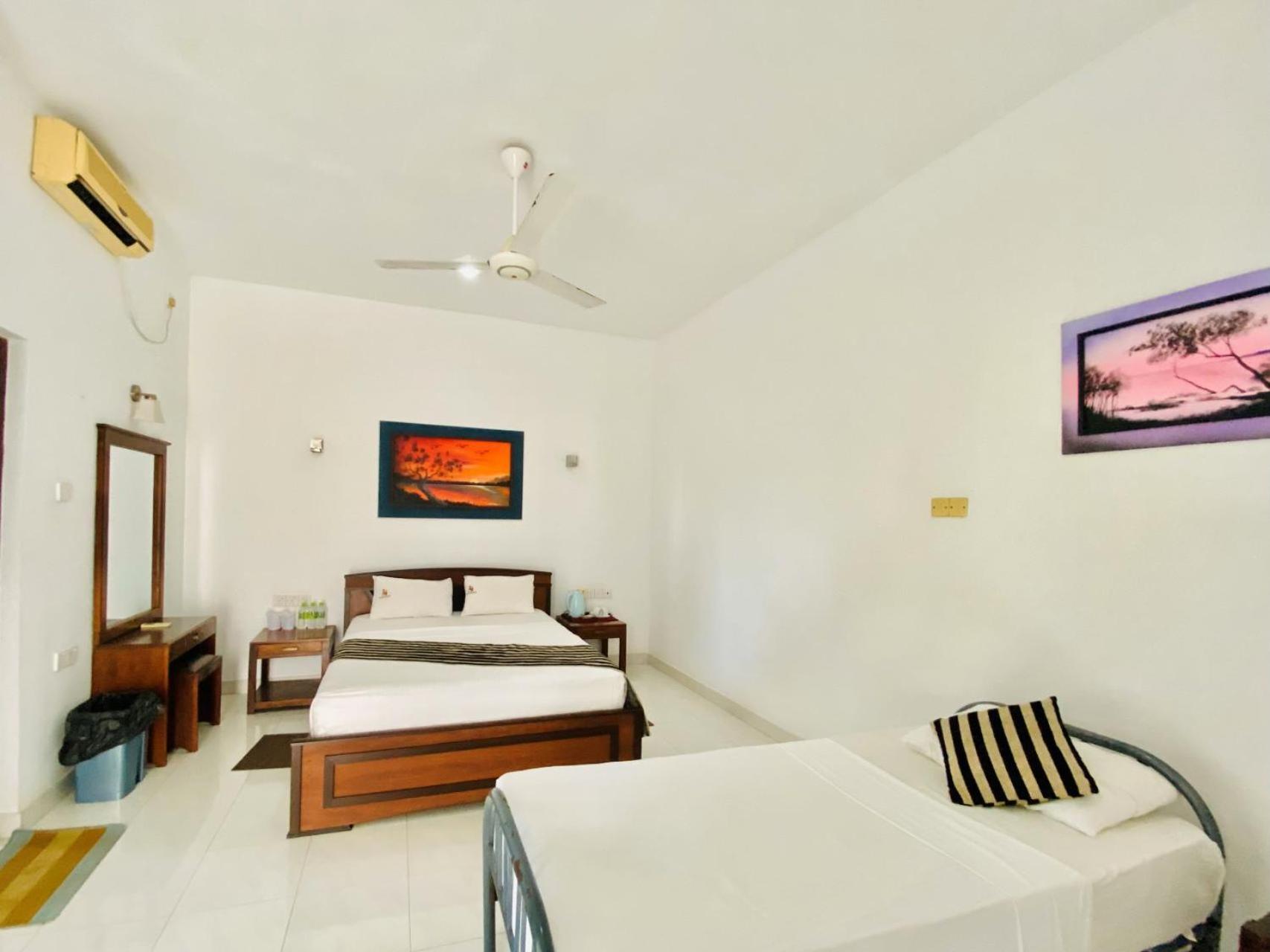 Ceylan Lodge Anuradhapura Exterior foto