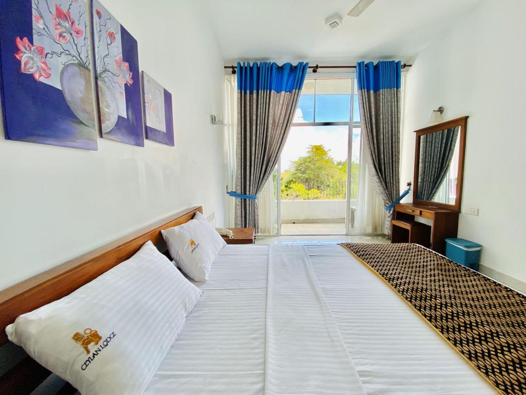 Ceylan Lodge Anuradhapura Exterior foto